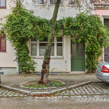 Pet Friendly Apartment In Naumburg With Kitchen Buitenkant foto